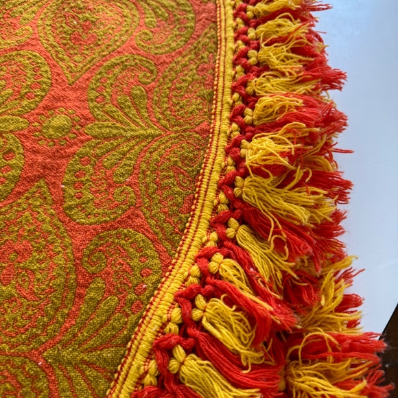 Vintage 1960s bedspread, orange and avocado green pattern, fringed, twin size - Picture 5 of 8